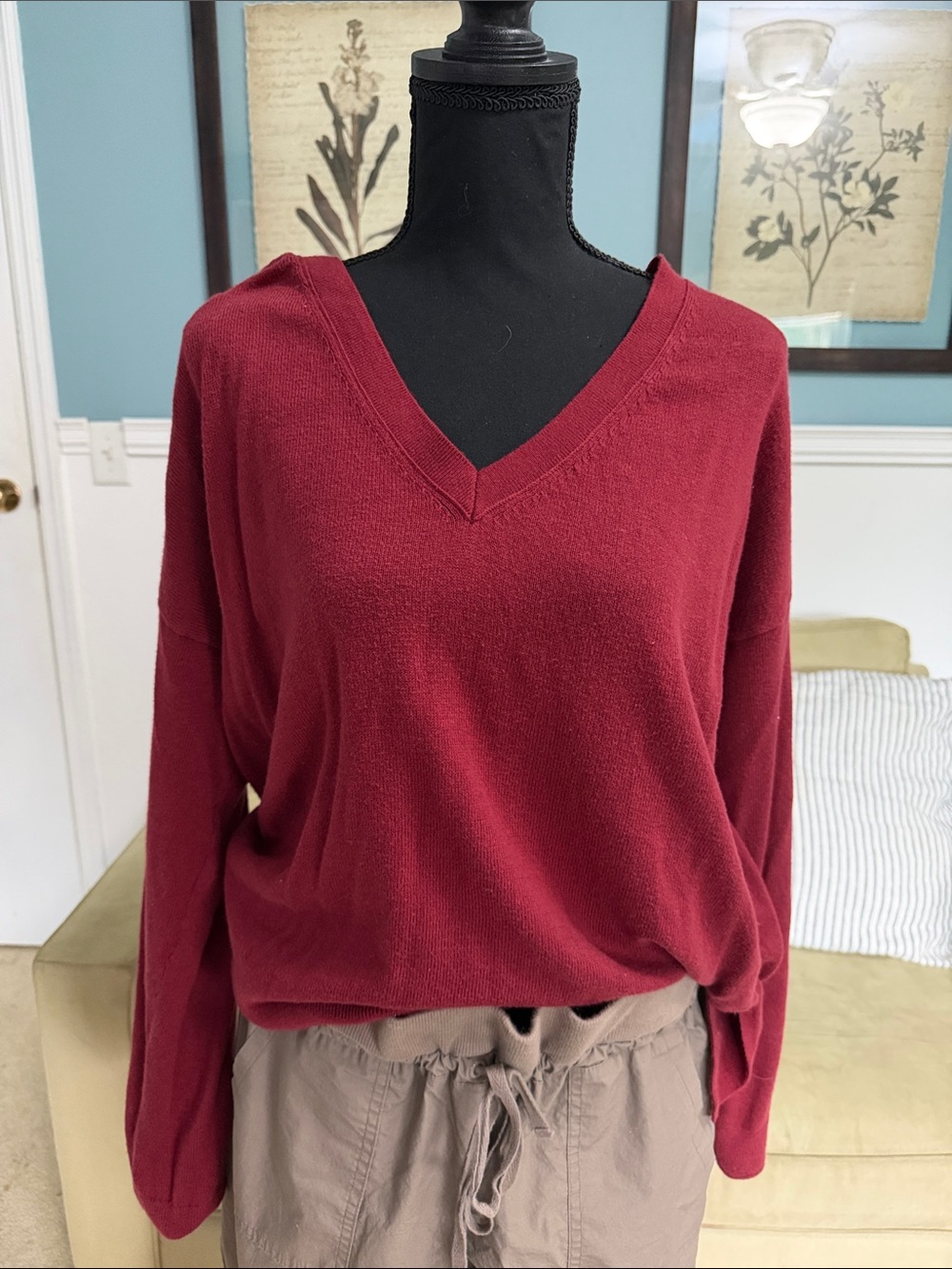 Lucky Brand V-Neck Sweater in Burgundy